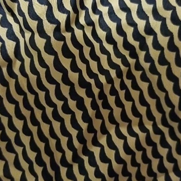 Two toned fun dress - Picture 3 of 7